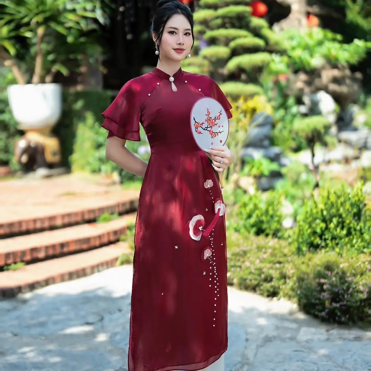 Tơ 4 tà màu đỏ đô tôn da hoạ tiết hoa nhẹ nhàng Nữ Women Sen