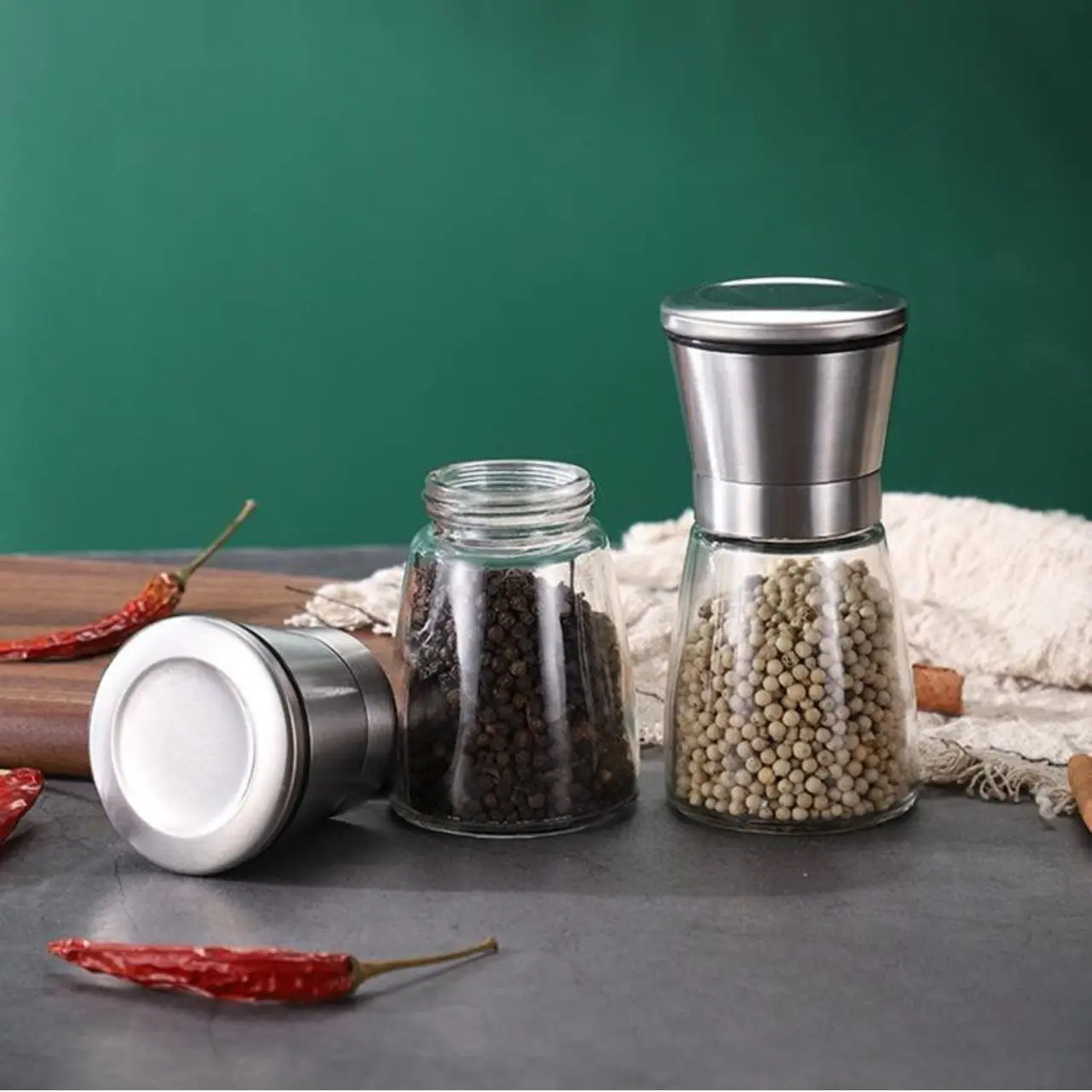 Cối Xay Tiêu Cầm Tay Nhỏ Gọn Chất Liệu Inox Cầm Chắc Tay Răng Nghiền Bằng Sứ, Lọ Đựng Tiêu, Gia Vị Tiện Lợi Lọ xay tiêu cối  xay  hạt  tiêu Cối Xay Tiêu