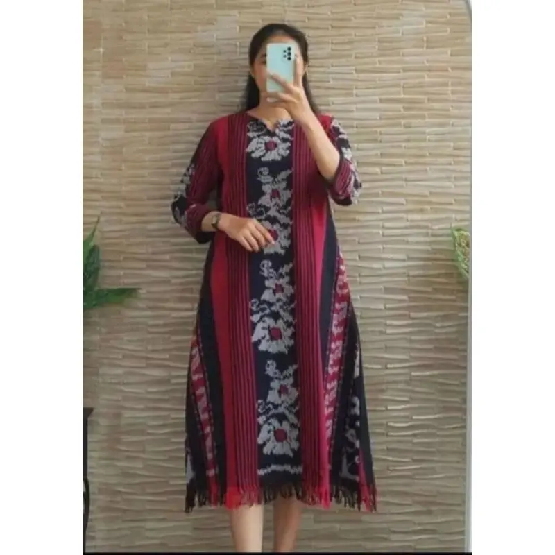 READY STOCK SET COUPLE BAJU TENUN DRESS TENUN KEMEJA TENUN PRIA BAJU PESTA TENUN ETNIK Tangan Panjang Pasangan Seragam Keluarga Kondangan Merah Motif Songket Sarimbit Batik Pendek Wanita 2