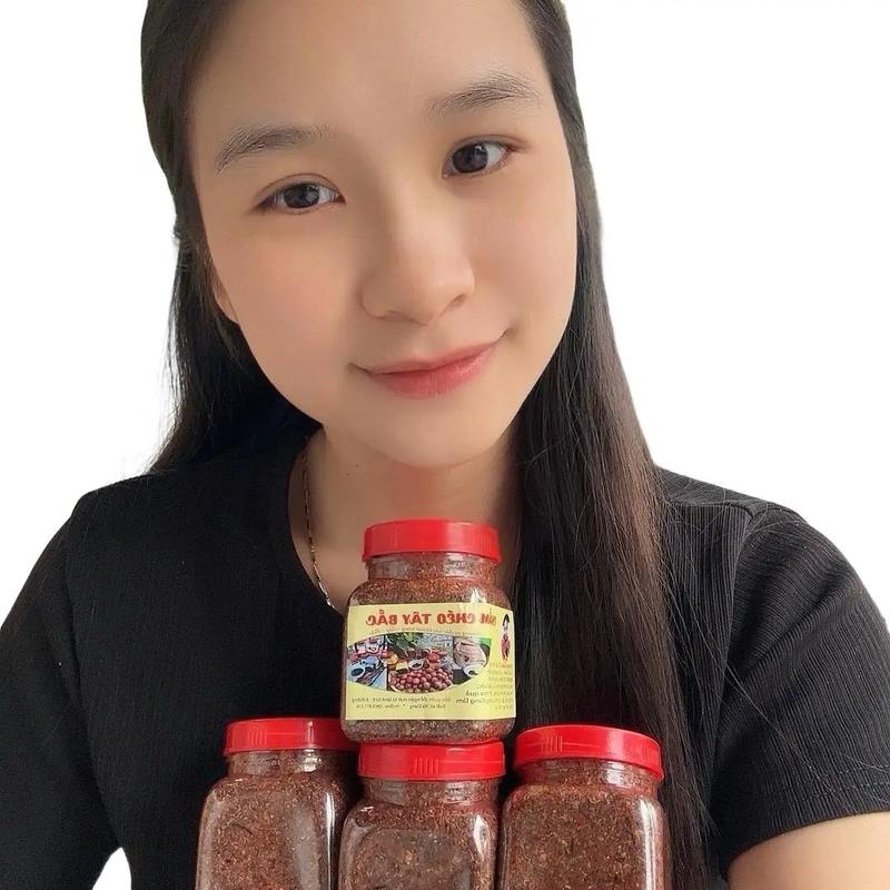 Combo 4 hũ gia vị chẳm chéo Tây Bắc giá 100k ( 2 hũ khô trọng lượng 280gram + 2 hũ ướt trọng lượng 400gram)Diệu Ly chẳm chéo Tây Bắc không đường không sữa Tự nhiên Cay tê mặn Hữu cơ