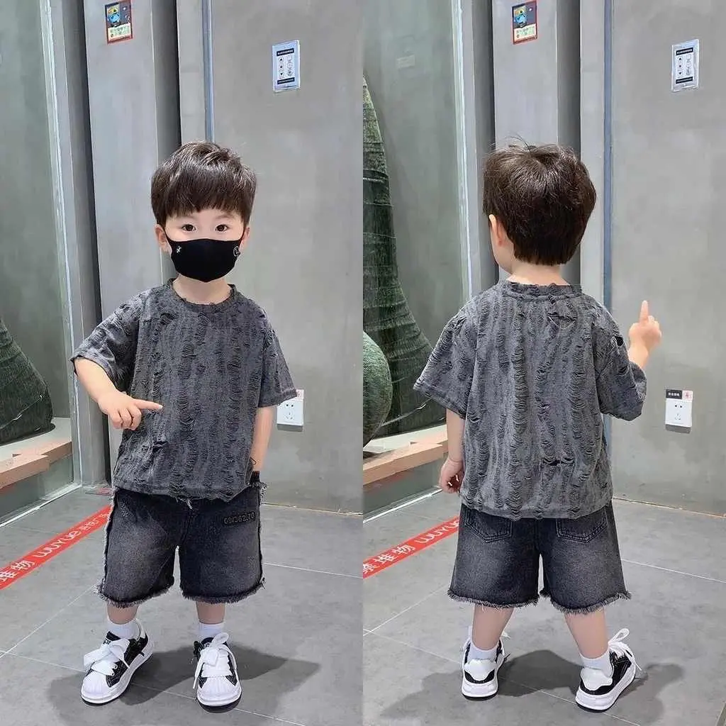 Bộ cộc tay đũi xước quần ngố jean hottrend