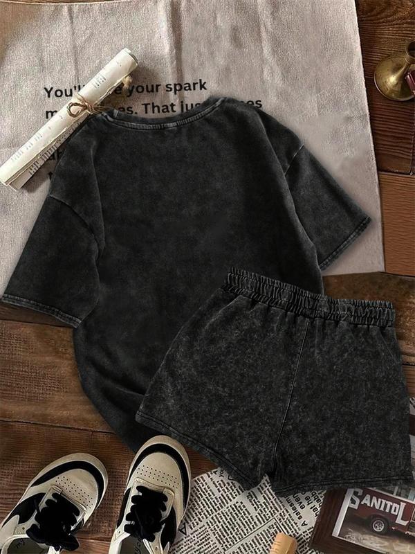 Two-Piece Set Women's Skeleton & Money Print Short Sleeve T-shirt & Shorts, Casual Fashion Round Neck Tee & Skinny Shorts for Daily Outdoor Wear, Ladies Summer Clothes, Suits 1