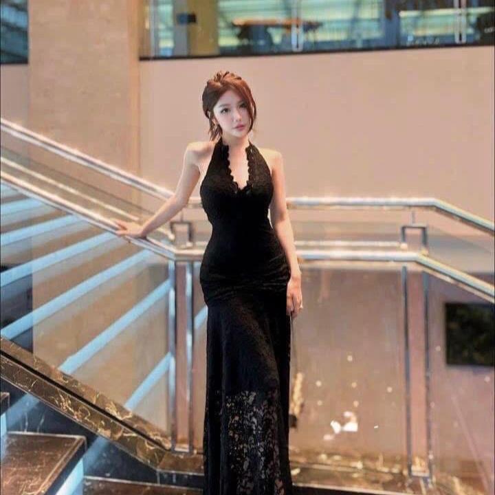 váy body ren cổ v dáng dài 6