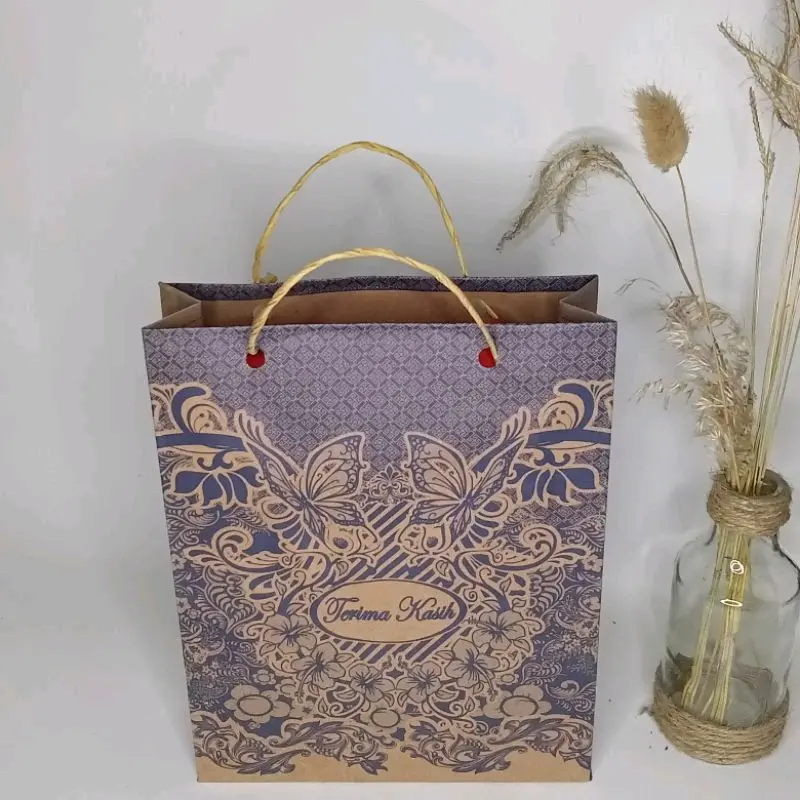 100 PCS Paperbag Batik 23x17x6 Tali Besar Ramah Lingkungan -