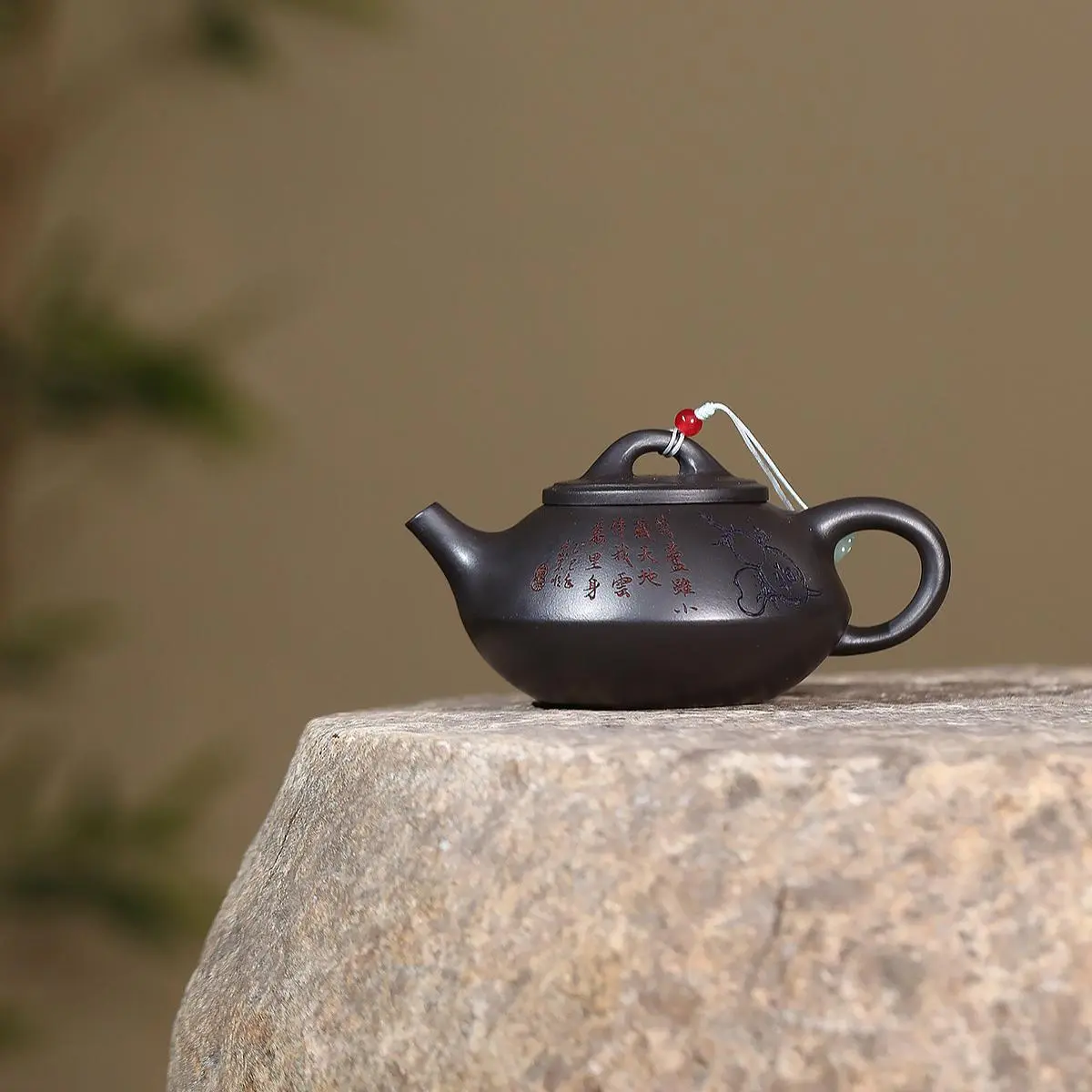Authentic Yixing Zisha Teapot - 100% Handmade Chinese Tea Set for English Breakfast/Earl Grey (Premium Gift for CNY/Mid-Autumn)