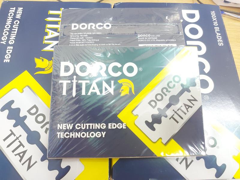 Vỉ 100 lưỡi lam Dorco Titan màu xanh - Lưỡi lam dorco titan dao cạo