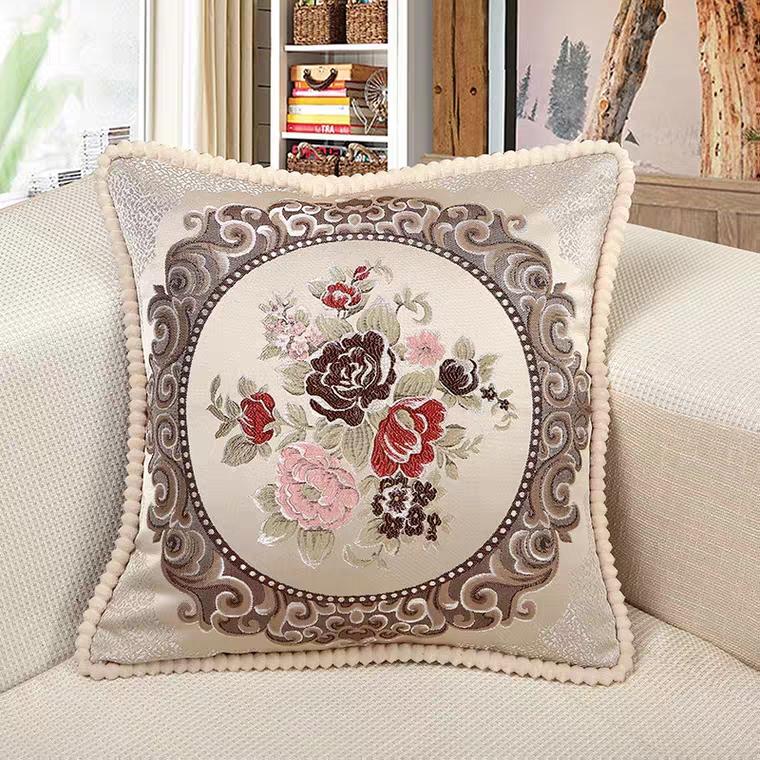 Vỏ gối tựa Lưng  Tây Âu gấm thêu hoa tỉ mỉ cao cấp sang trọng KT 45*45 3