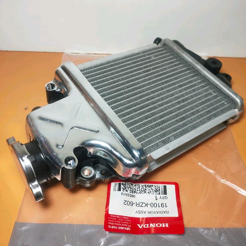 Radiator Assy kzr Honda Vario 125 vario 150 old motorcycle Asli Engine Foto Kendaraan 3