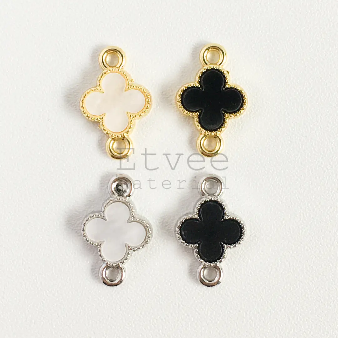 L113 Bandul kalung gelang clover 2 lubang gold plating