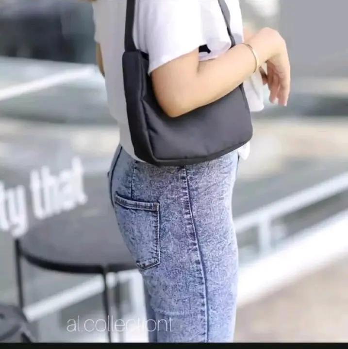 Terbaru Haighwaist  Celana  Skinny Cewek  Jeans Pensil Wanita Black Snow Street Slim Fiit Santai Soft Denim  Panjang Hitam  Stretch 4