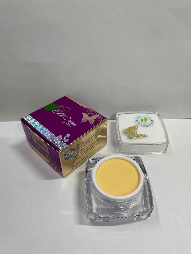 Product Introduction of Kem Care Bướm 3in1 Women Chăm Sóc Da Skincare Làm Đẹp Da Dưỡng Ẩm Da 3