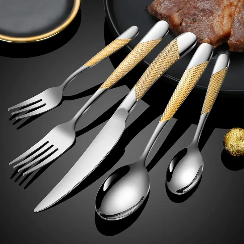 4 Or 5Pcs/Set Luxury stainless steel cutlery knife, fork and spoon set gold home fork and spoon Western steak knife and fork spoon