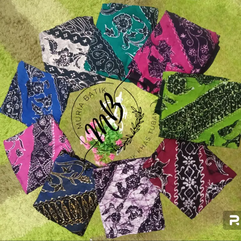SARUNG BATIK TUBAN ASLI BELUM JAHITAN  UKURAN  118*180 CM  BAHAN RAYON SANTUNG BISA DI PAKAI BAHAN BAJU SARUNG DAN PAKAIAN LAIN SARUNG BATIK MURAH (BATIK ASLI) BUKAN PRINTING KOMPUTER 0