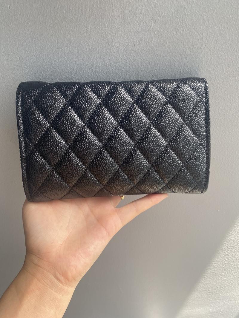 Product Introduction of Túi đeo chéo nữ da trần trám size 17cm - túi x đeo chéo 1