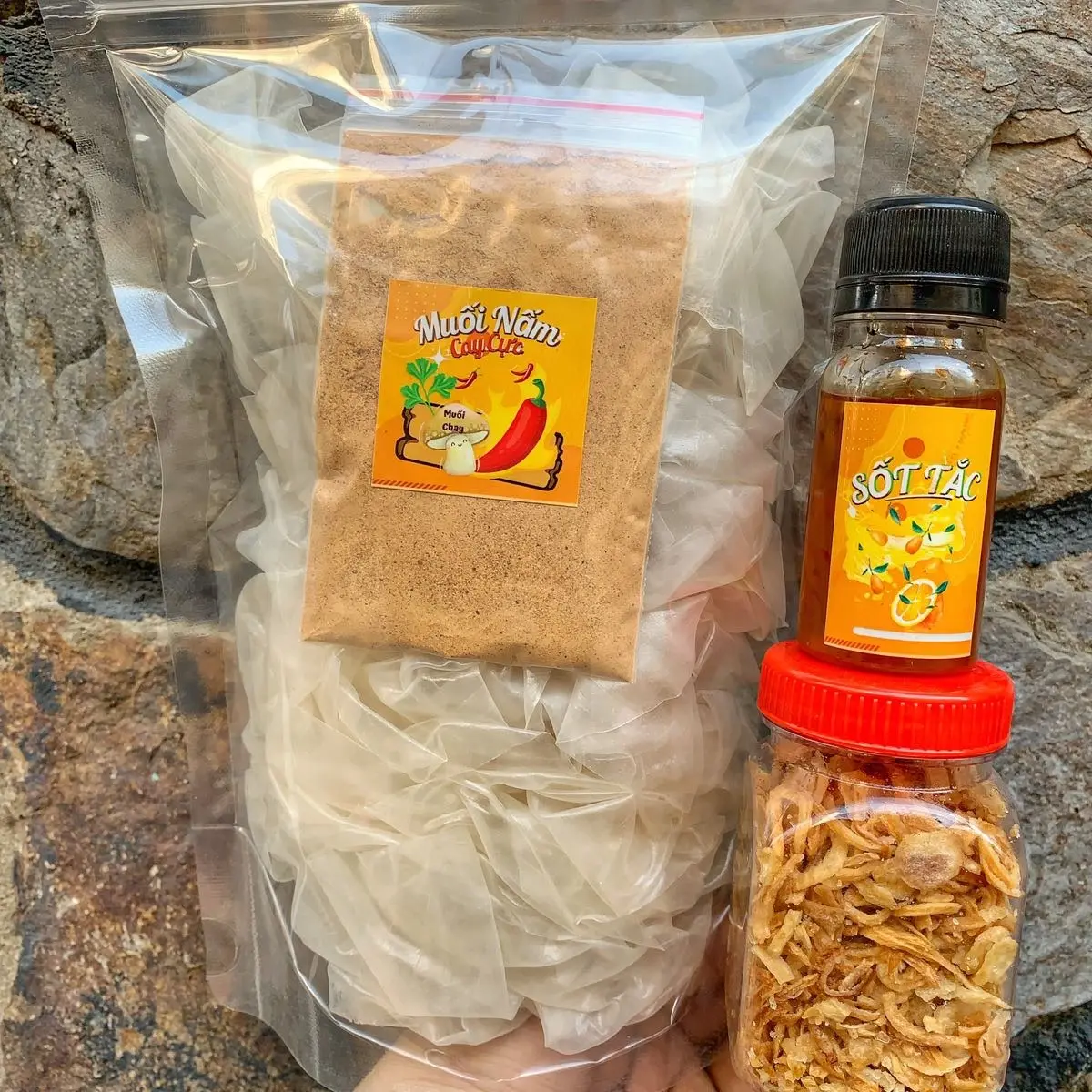 (CHAY) BÁNH TRÁNG MUỐI SẶC NẤM - HÀNH PHI TẮC Cay Ăn Vặt Snack Food