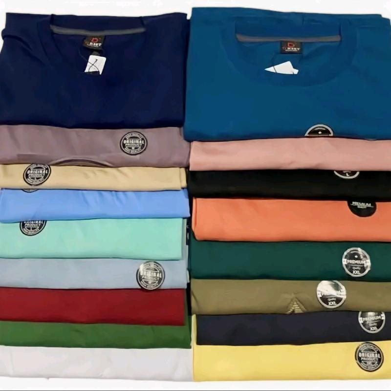 Kaos Terbaru 4 pcs 100rb kaos distro pria dan wanita kaos premium quality baju murah  premium terlaris bahan semi Katun motif simple Nyaman 4