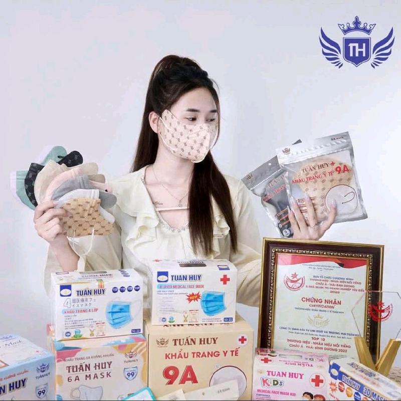 Thùng 100 cái khẩu trang 9A chống nắng chống tia UV 5 lớp kháng khuẩn, khẩu trang 9A Tuấn Huy Women Phụ Kiện