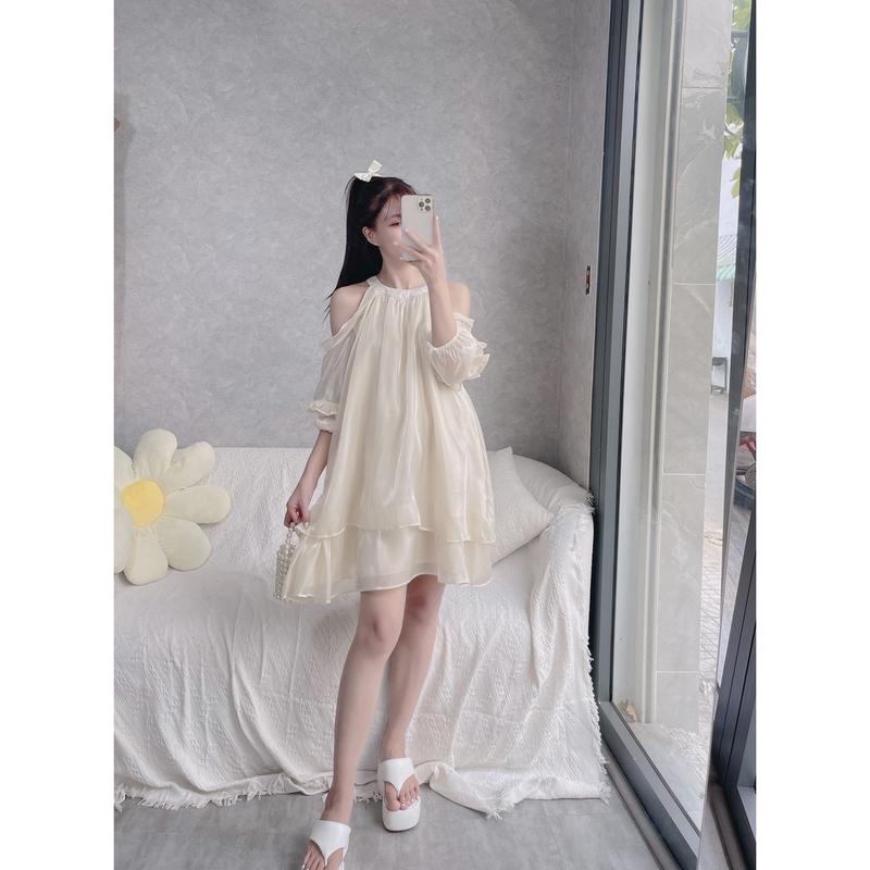 Váy cổ yếm khoét vai tay bồng Hàn Quốc tơ ánh kim siêu xinh - M33