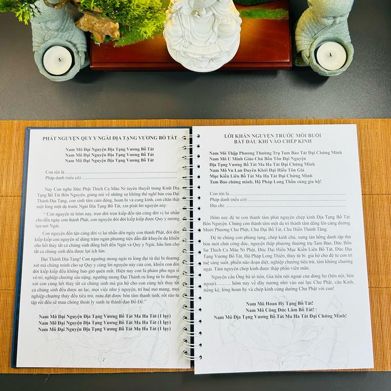 [ Tặng Vòng 108 hạt, 10 Bút Ngòi, 1 Bút Nhũ ] Sổ Chép Địa Tạng (BẢN CAO) Chữ Mờ < DTXBC > tu tap 4