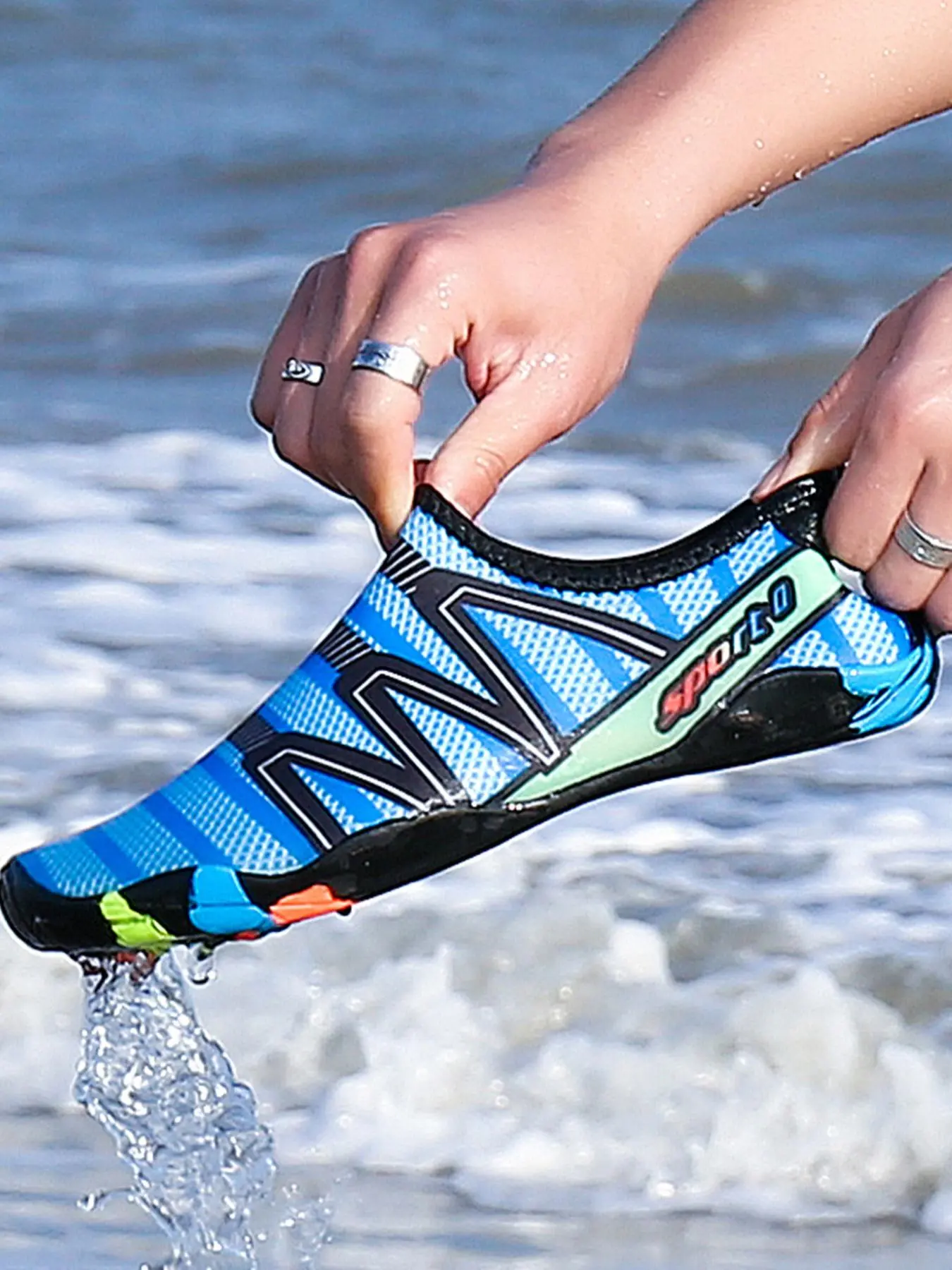 Striped Pattern Water Shoes for Summer 2024, Summer Travel Essentials, Beach Vacation Essentials, Mesh Breathable Quick Drying Outdoor Water Shoes for Women,  Trainers for Women