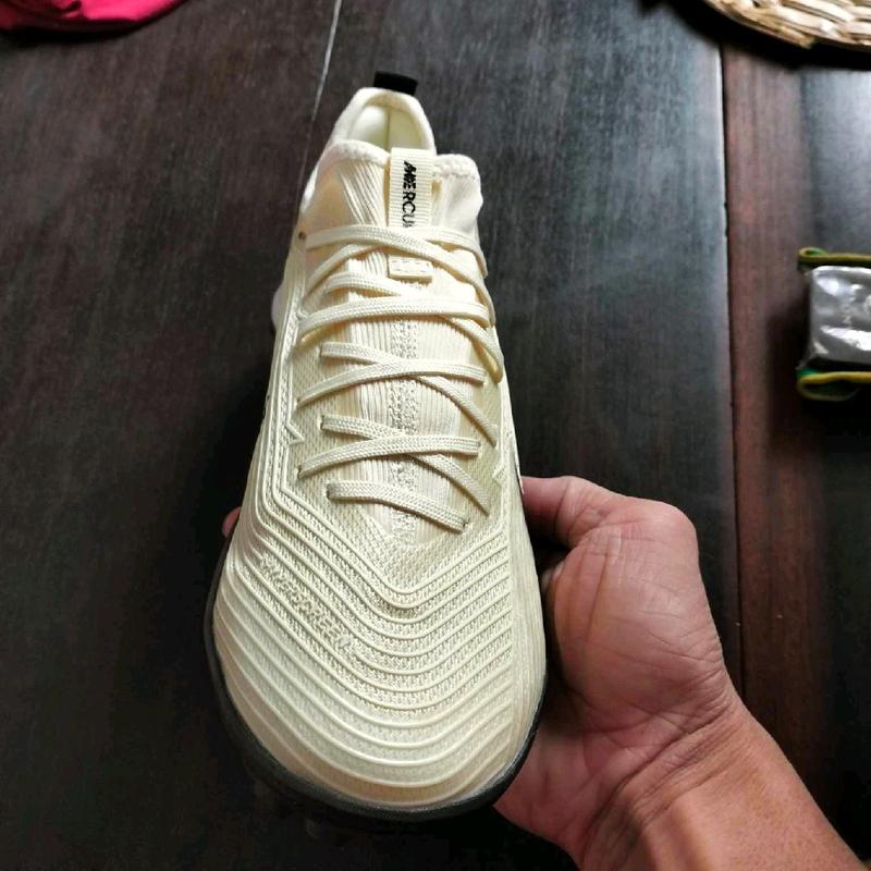 Giày Đá Bóng Mercurial Vapor 15 Pro Trà Sữa có khâu full đế