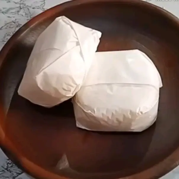 Kertas Nasi Putih KFC 25 x 27 Kertas Bungkus Burger isi 100lembar