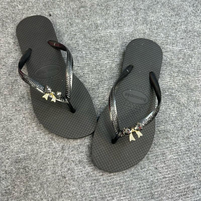 Dép Xỏ Ngón Màu Đen Mix Charm Mini- Mộng Cầm Dép Xinh (Đặt Đúng Size) Shoes GiàY DéP Nữ 0
