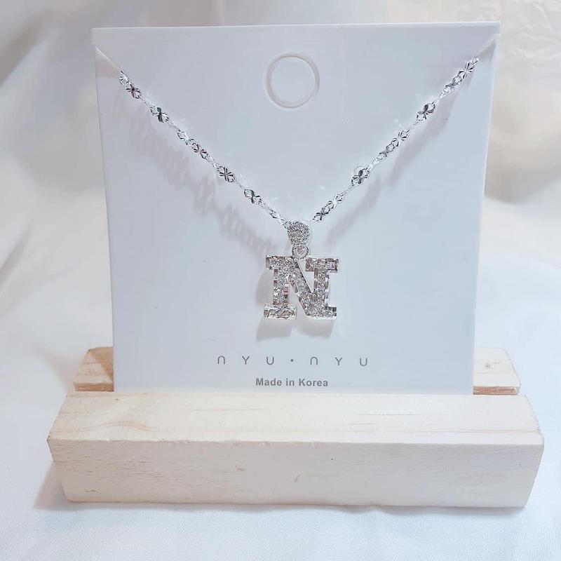 Dây mặt chữ cái siêu xinh tạo điểm nhấn 5