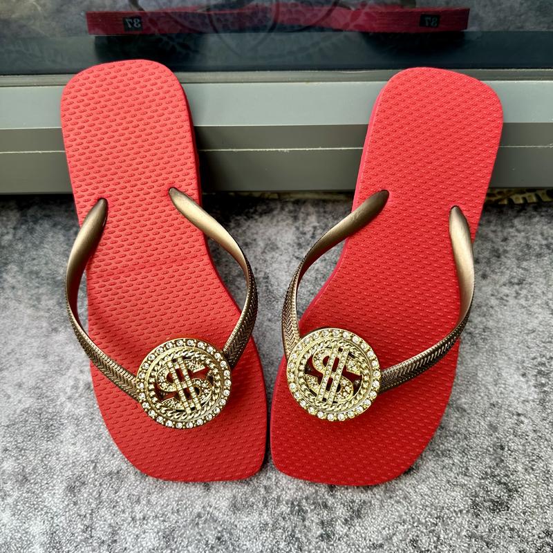 [Mũi Vuông] DÉP XỎ NGÓN NỮ GẮN CHARM ĐỒNG TIỀN MAY MẮN LẤP LÁNH ĐẾ DÉP MŨI VUÔNG TÔN CHÂN CHẤT DÉP CAO SU DẺO DAI DéP Shoes GiàY