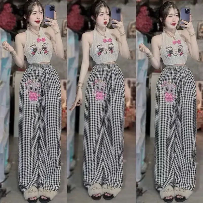 Set Bộ Áo Yếm Lông Trắng In Mèo + Quần Ống Xuông Rộng Caro Đen Lưng Chun Women Ong Top nhung