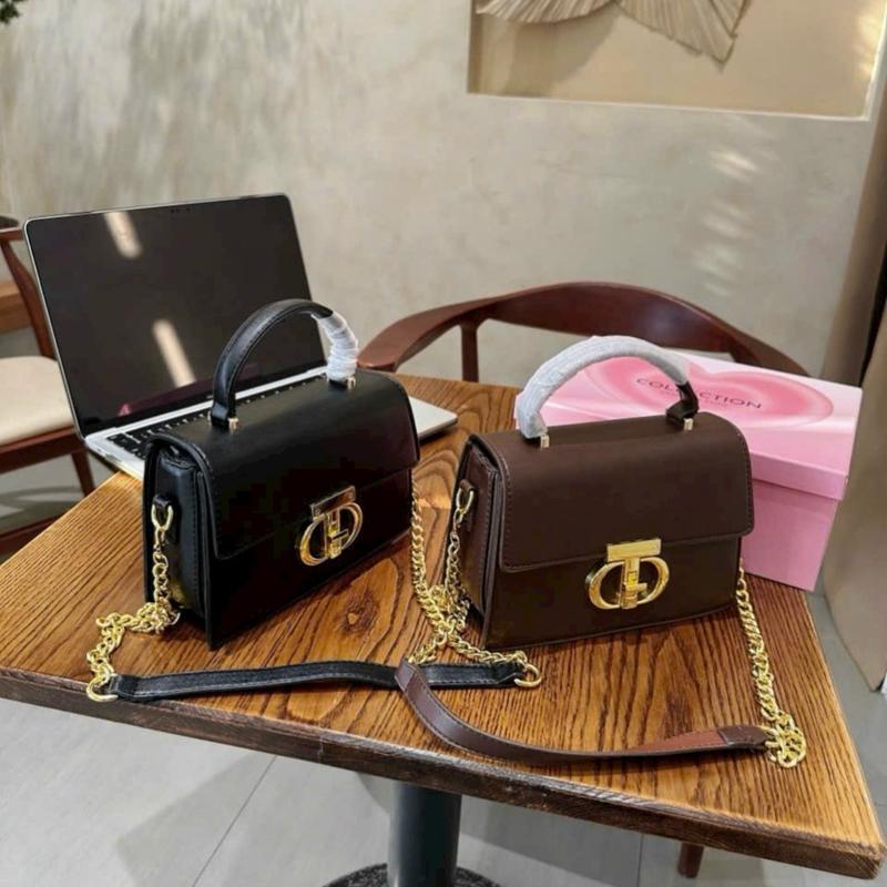 ( Lan Anh QC99 ) Túi xách nữ Túi đeo chéo nữ đeo vai cực xinh “ khoá T QC L1 “. Size 20cm, 3 ngăn. Bag Da