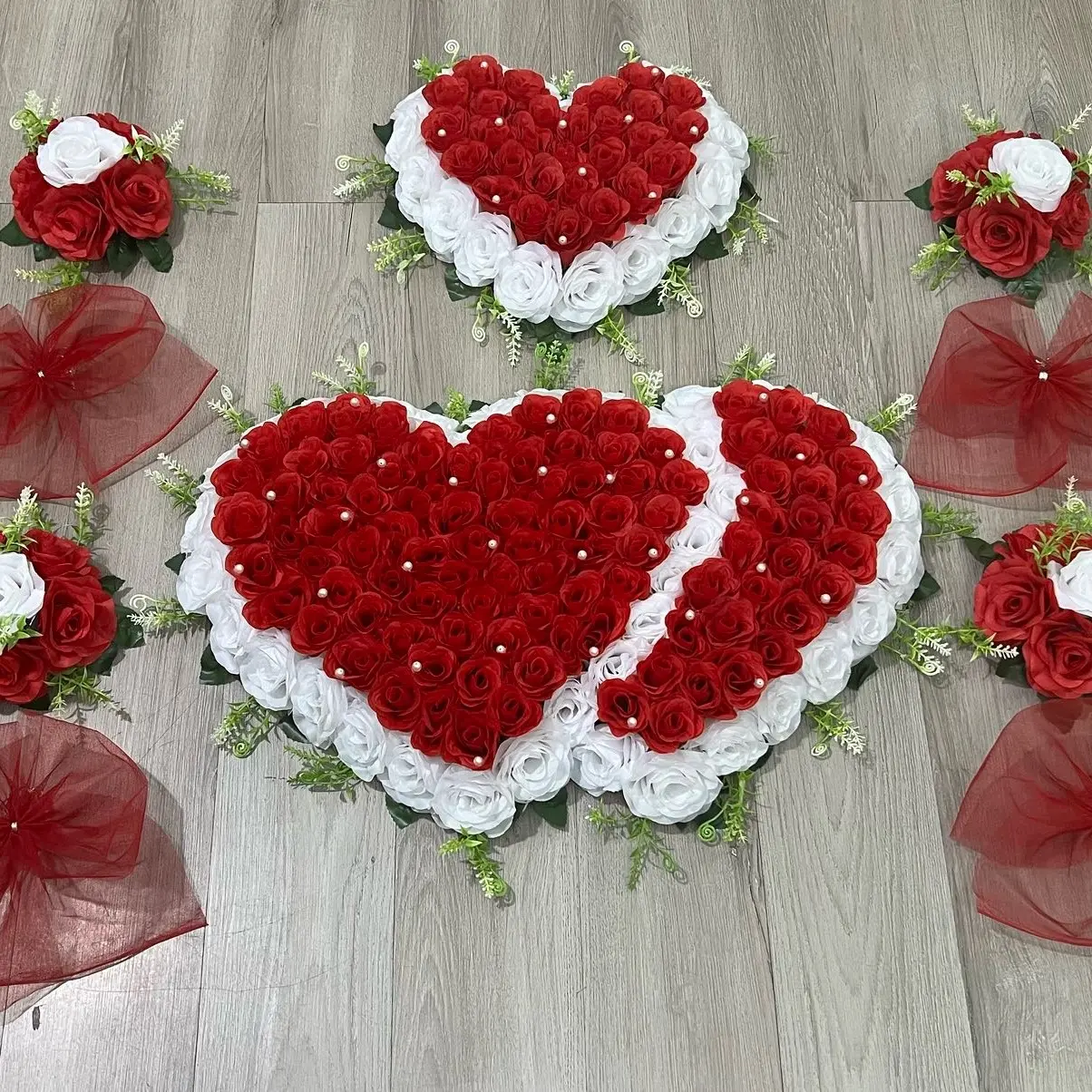 Hoa Giả Trang Trí Xe Hoa Cưới Hỏi