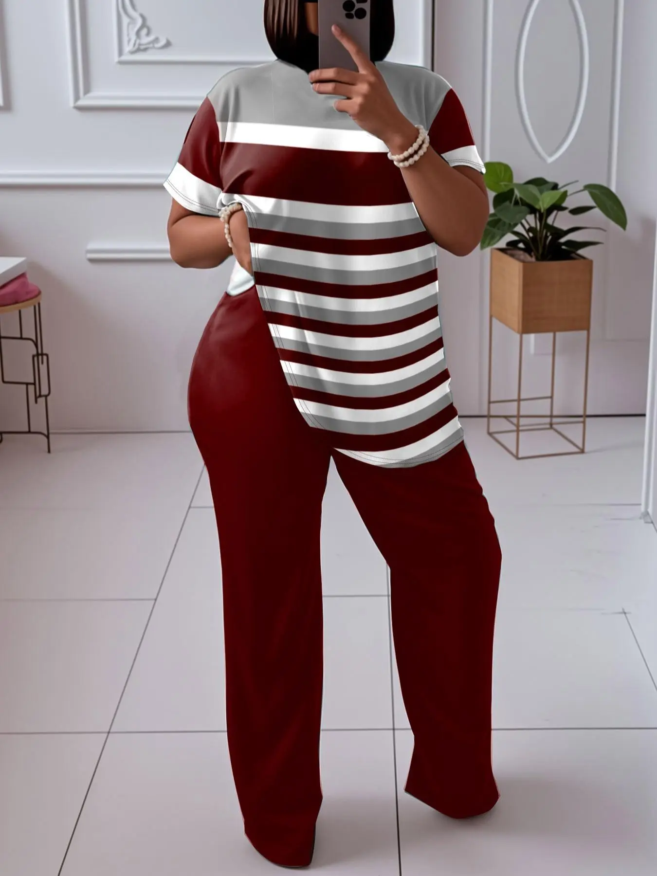 【Plus Size】 Two-Piece Set Striped Print Tee & Plain Pants, Casual Short Sleeve Round Neck T-shirt & Trousers for Daily Wear, Women's Two-piece for Summer