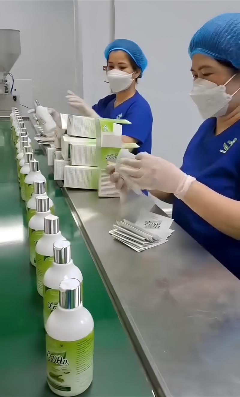 Product Introduction of Nước Tắm Gội Thảo Dược Lợi An 31