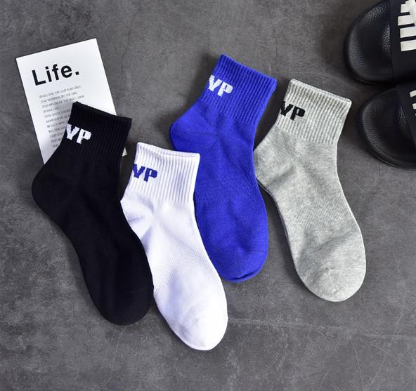 Vớ Tất cotton cổ lửng Nam Nữ phong cách thể thao, trẻ trung, năng động