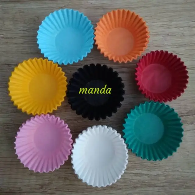 cup nastar cup permen coklat cup coklat karakter alas coklat cake cases cup kue kering 5,5 cm