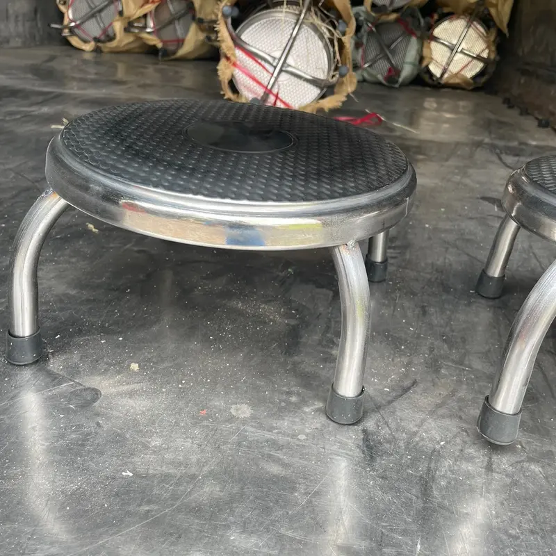 Combo 2 ￼Ghế thấp inox, ghế ngồi xổm, ghế nhặt rau đa năng 7