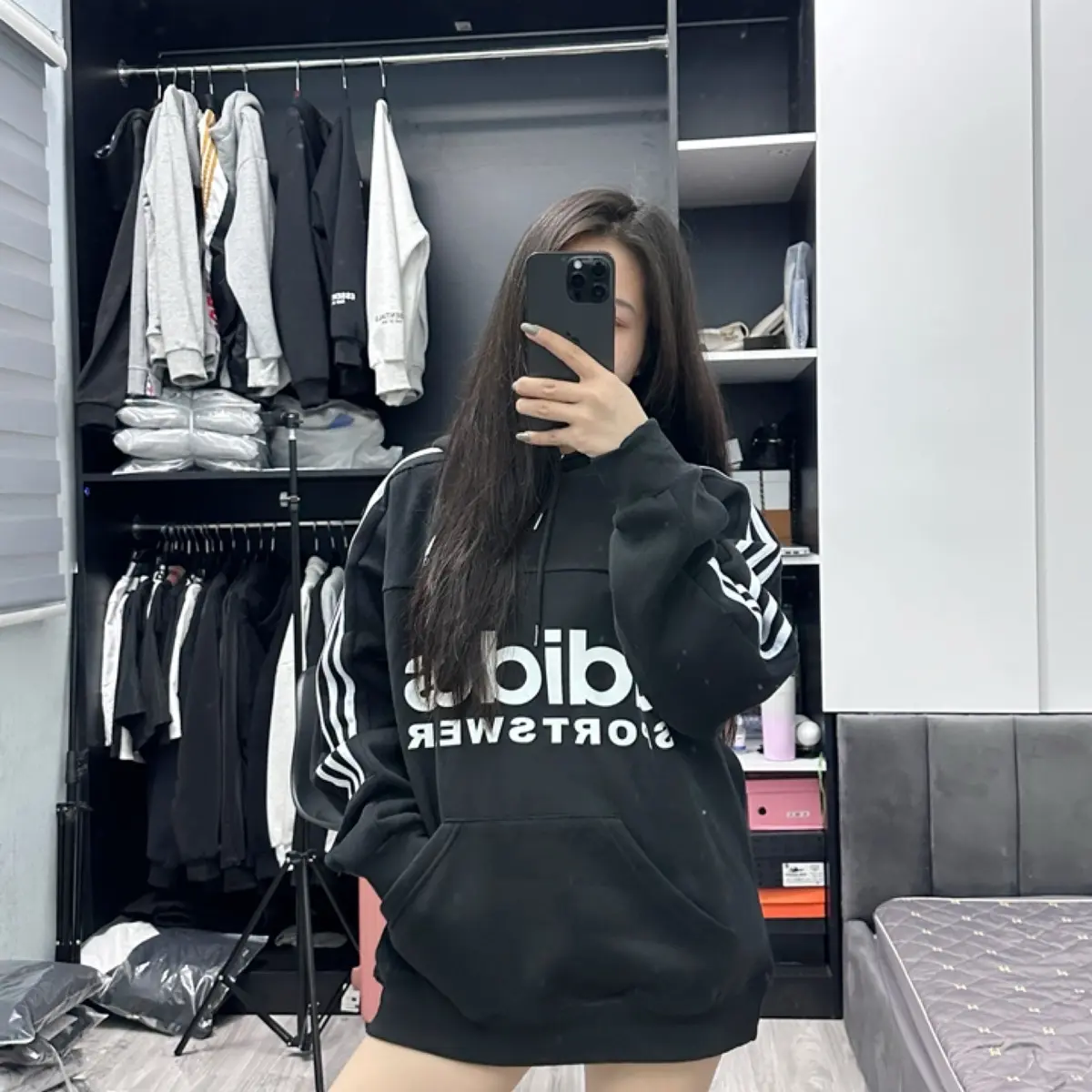 Áo hoodie nỉ bông chữ dập ADD phối 3 sọc viền tay hàng đẹp dày dặn không xù, bản mũ to 2 lớp ( ảnh thật shop chụp )