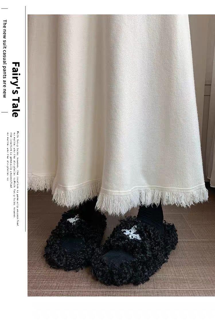 Product Introduction of Chân Váy Len, Màu Đen, Dành Cho Phụ Nữ, Mùa Xuân Và Mùa Thu, Ngoại Cỡ, Cô Gái Đầy Đặn, Che Bụng, Dáng Ô Chữ A, Dài Trung Bình, Hình Quả Lê, Chân Váy 14