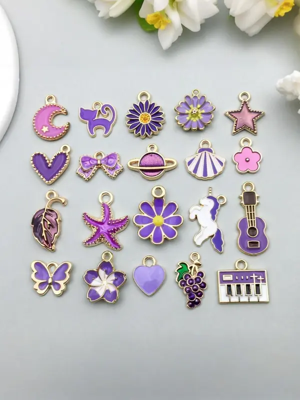 Cute Cartoon Series Pendant, 20pcs Fashionable Jewelry Making Supplies for Bracelets & Necklace, DIY Jewelry Making Accessories for Women & Girls 0