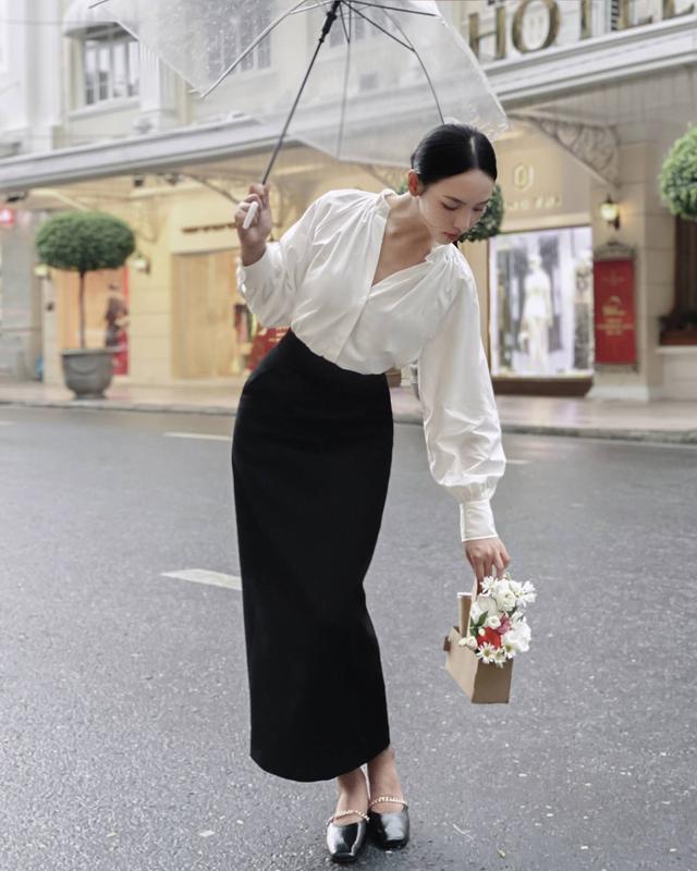 Chân váy nữ maxi MONO TALK xẻ sau_MOF23S-B10001TK