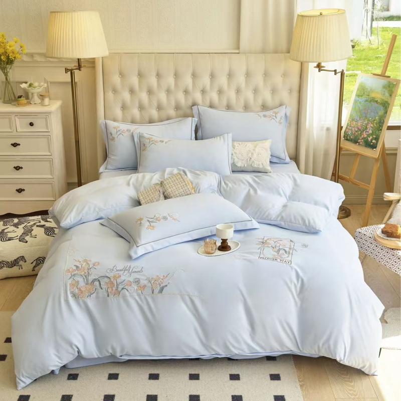 Bộ Vỏ 4 Món Chăn Ga Gối Cotton Sợi Kép Mềm Mại Phù Hợp Cho Mùa Đông Hoa Xinh Nhẹ Nhàng.