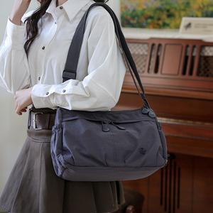 กระเป๋าสะพายไหล่หลายชั้นของผู้หญิง กันน้ำ น้ำหนักเบา สวย