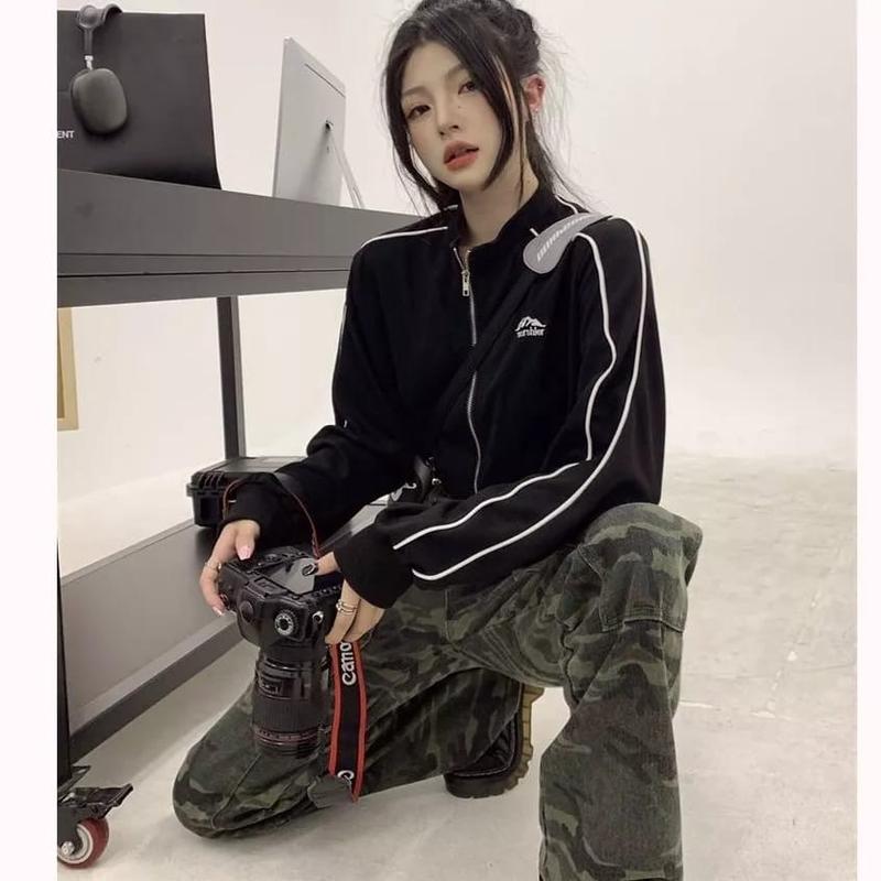 Norshler Vintage Jacket Crop Wanita Oversize - Sweater Jaket Croope Wanita Korean Style Kekinian Lucu Setrip Putih Baju Bandung 3