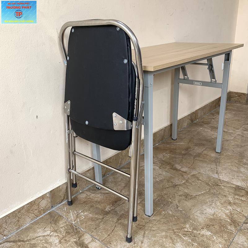 Product Introduction of Ghế gấp văn phòng lưng cao màu đen Trường Phát G04, ghế xếp INOX, đệm bọc pvc êm ái, gấp gọn dễ dàng, tiết kiệm không gian 4