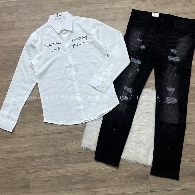 Bộ gồm  Quần jeans màu đen xám chấm sơn, rách nhiều, co giản thoải mái, ôm gọn phối với  áo sơ mi chất đũi dài tay màu trắng) size 45-75kg dành cho nam  Menswear
