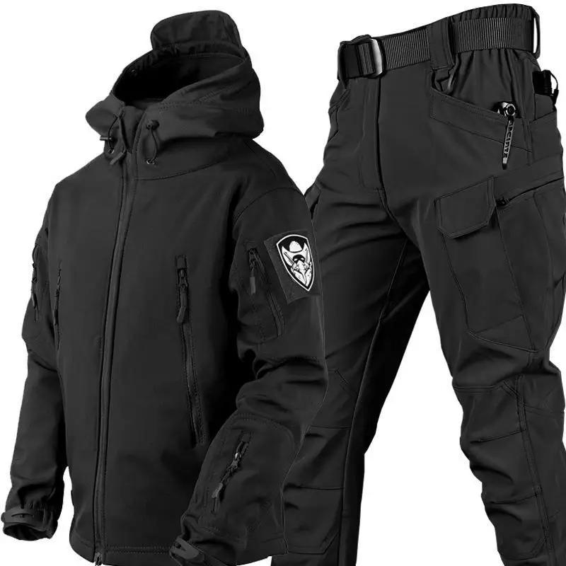 Product Introduction of Outdoor Shark Skin Warmth Set Camo Plush Thickened Coat Autumn/Winter Racing Top Does Not Include Cuff Logo Pattern Cotton Menswear Soft Clothing 11