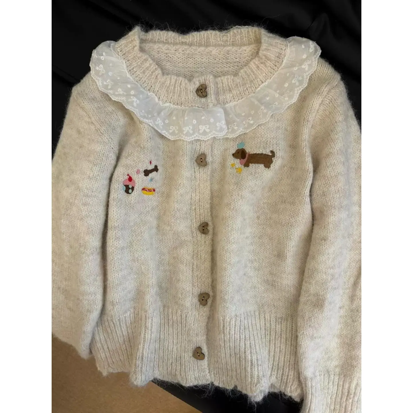 Áo Khoác Len Cardigan, Thiết Kế Ren Khâu Viền Cổ Áo, Dành Cho Nữ, Thêu Cún chó Con, Mềm Mại Và Nếp, Ngọt Ngào Và Dễ Phối Đồ Áo Len Nhật Bản Women Top