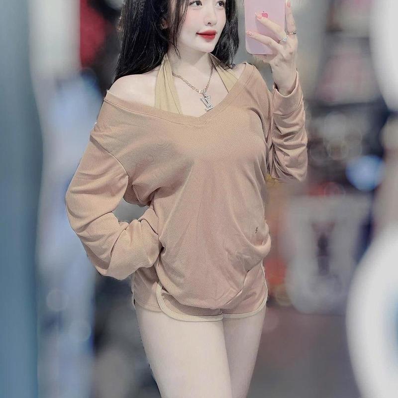 Sét bộ 3 món áo tay dài quần đùi chính chủ hình thật dưới 60kg Nữ Women Top Thun Tre Nhung 4