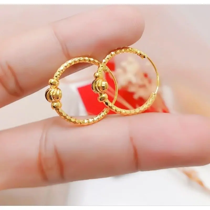 Beragam Motif Anting Jepit Titanium Gold Perhiasan Wanita Terbaru Lapis Emas Tahan Karat . Earrings 2